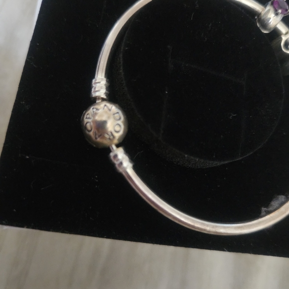 Pandora Silver bracelet with charms - Picture 2 of 4